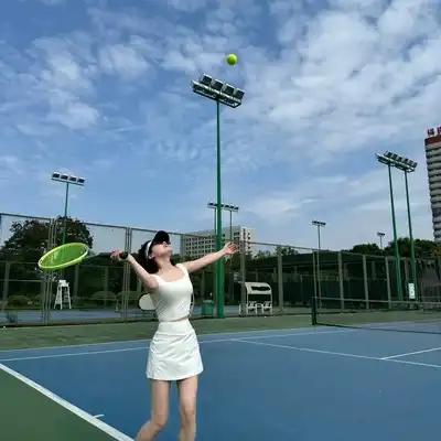 孟怡
